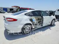 2016 Ford FUSION photo