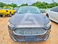 2016 Ford FUSION photo