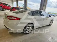 2016 Ford FUSION фото