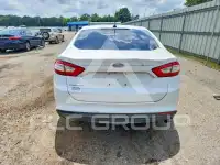 2016 Ford FUSION photo