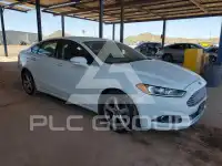 2016 Ford FUSION фото
