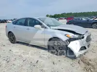 2016 Ford FUSION фото