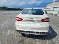 2016 Ford FUSION photo