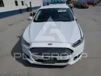 2016 Ford FUSION photo