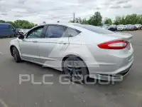 2016 Ford FUSION фото
