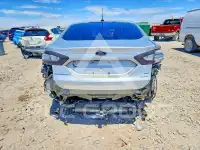2016 Ford FUSION фото