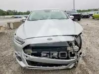 2016 Ford FUSION photo