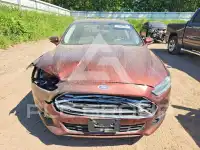 2016 Ford FUSION photo