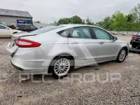 2016 Ford FUSION photo