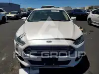 2016 Ford FUSION фото