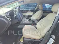2016 Ford FUSION photo