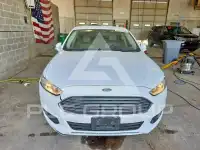 2016 Ford FUSION фото