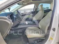 2016 Ford FUSION фото