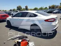 2016 Ford FUSION фото