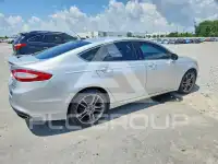 2016 Ford FUSION фото