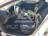 2016 Ford FUSION фото