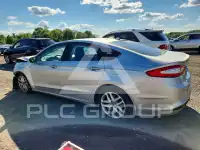 2016 Ford FUSION фото