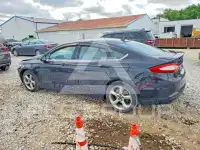 2016 Ford FUSION фото