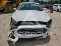 2016 Ford FUSION photo