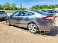 2016 Ford FUSION фото