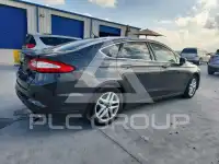 2016 Ford FUSION фото