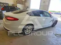 2016 Ford FUSION фото