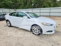 2016 Ford FUSION photo