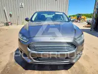2016 Ford FUSION фото