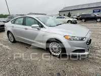 2016 Ford FUSION photo