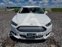 2016 Ford FUSION photo