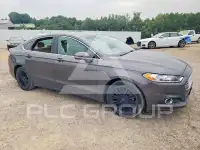 2016 Ford FUSION фото