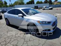 2016 Ford FUSION фото