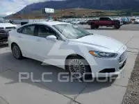 2016 Ford FUSION photo