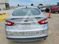 2016 Ford FUSION фото
