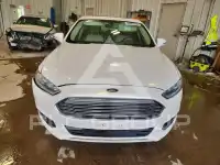 2016 Ford FUSION фото