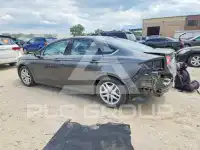 2016 Ford FUSION фото