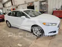 2016 Ford FUSION фото