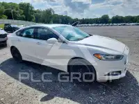 2016 Ford FUSION photo