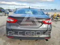 2016 Ford FUSION photo