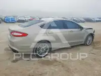 2016 Ford FUSION фото