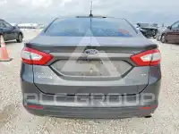 2016 Ford FUSION photo