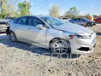 2016 Ford FUSION фото