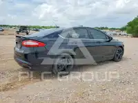 2016 Ford FUSION photo