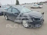 2016 Ford FUSION фото