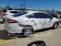 2016 Ford FUSION фото