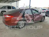 2016 Ford FUSION фото