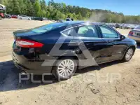 2016 Ford FUSION фото