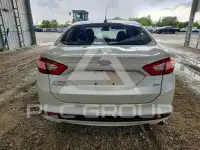 2016 Ford FUSION фото
