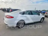 2016 Ford FUSION фото