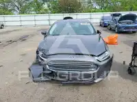 2016 Ford FUSION фото